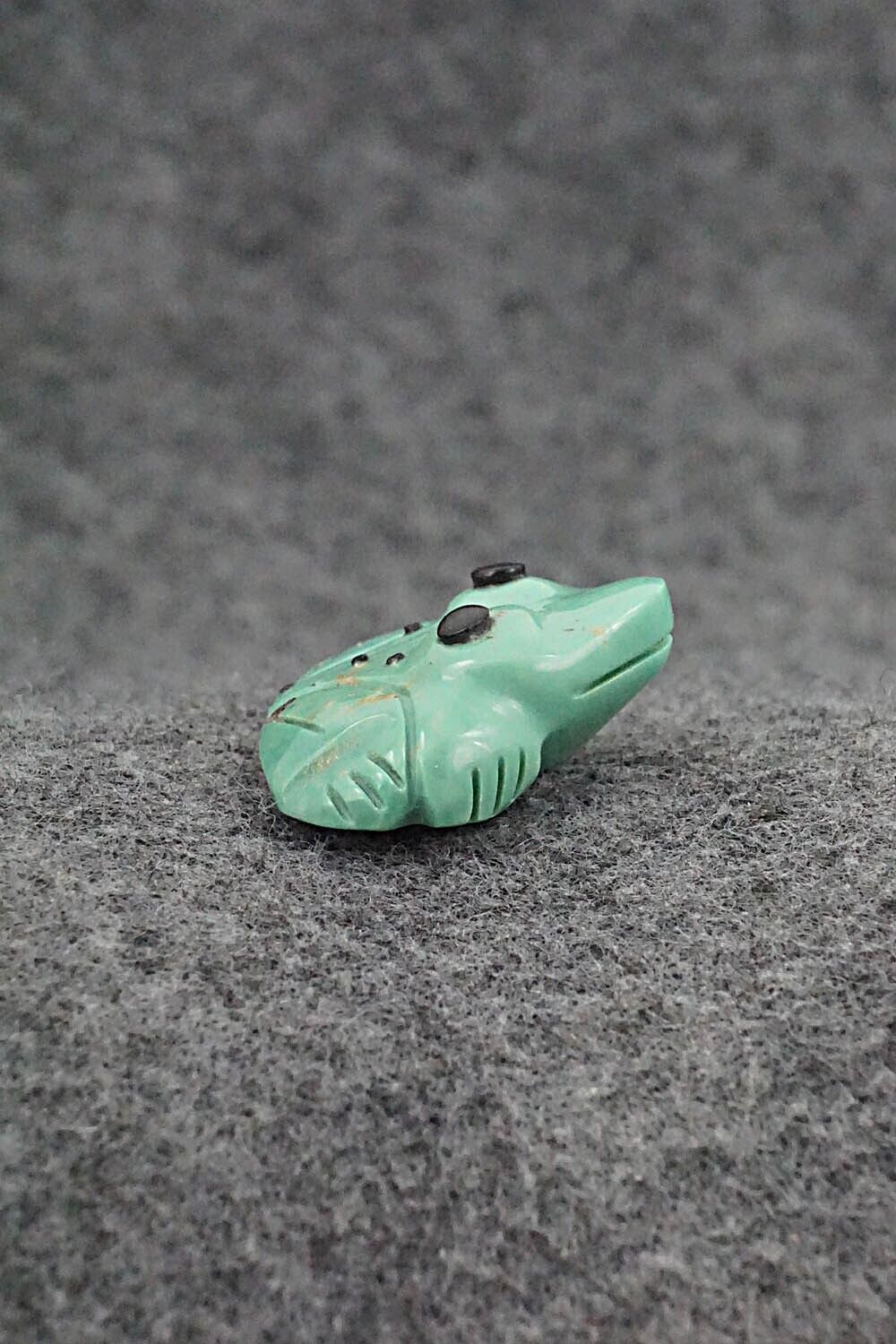 Frog Zuni Fetish Carving - Reynold Lunasee