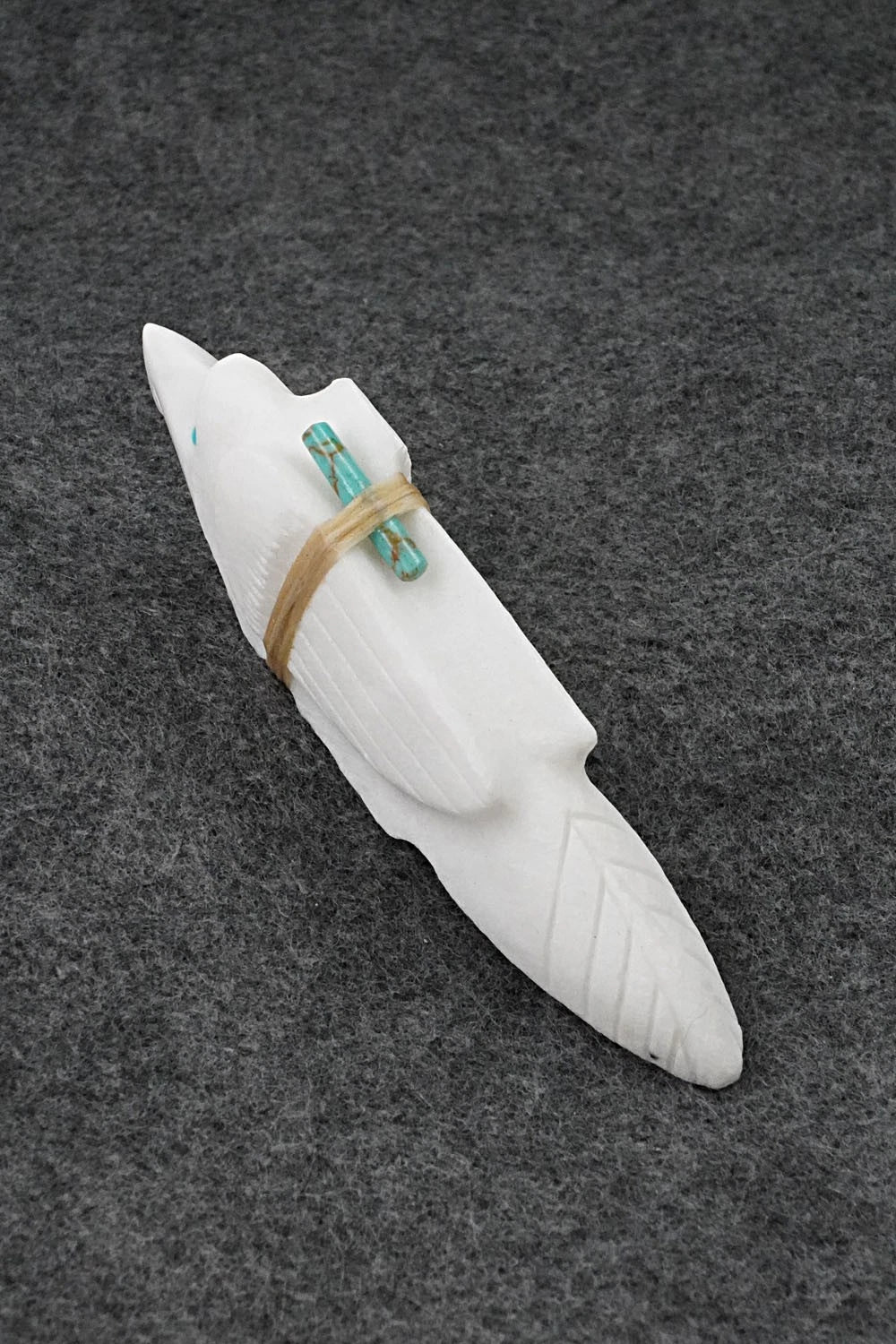 Eagle Zuni Fetish Carving - Herb Halate