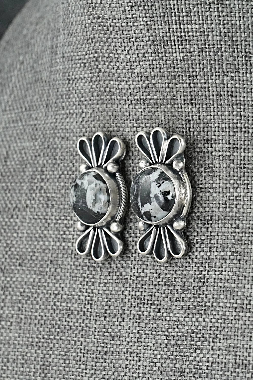 White Buffalo & Sterling Silver Squash Blossom Set - Darrin Livingston