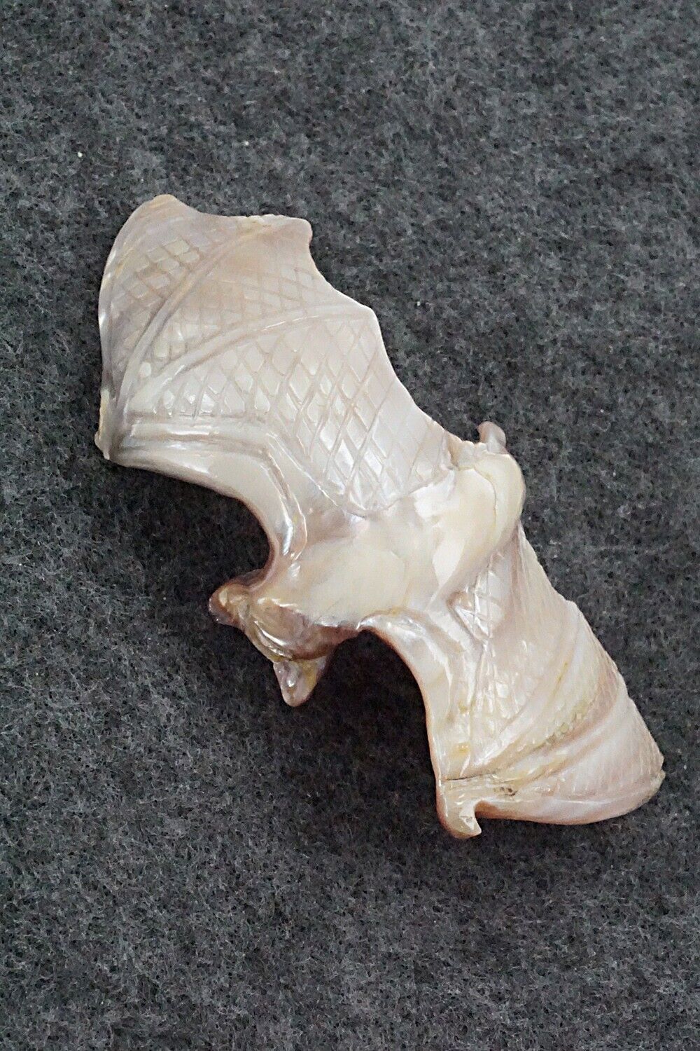 Bat Zuni Fetish Carving - Eric Lonjose
