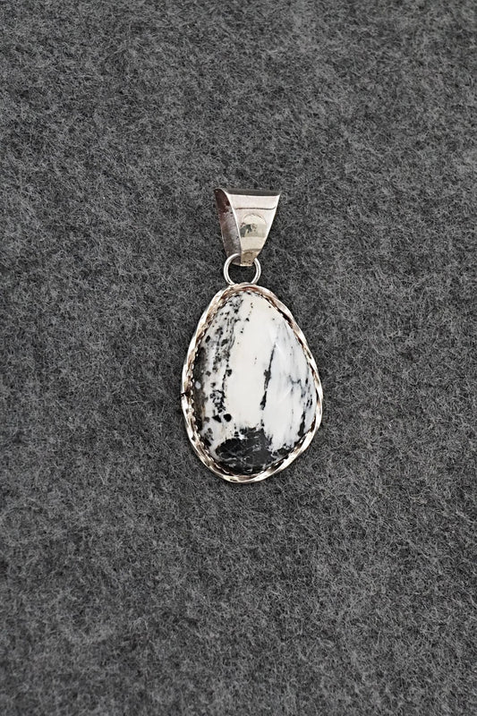 White Buffalo & Sterling Silver Pendant - Ernest Hawthorne