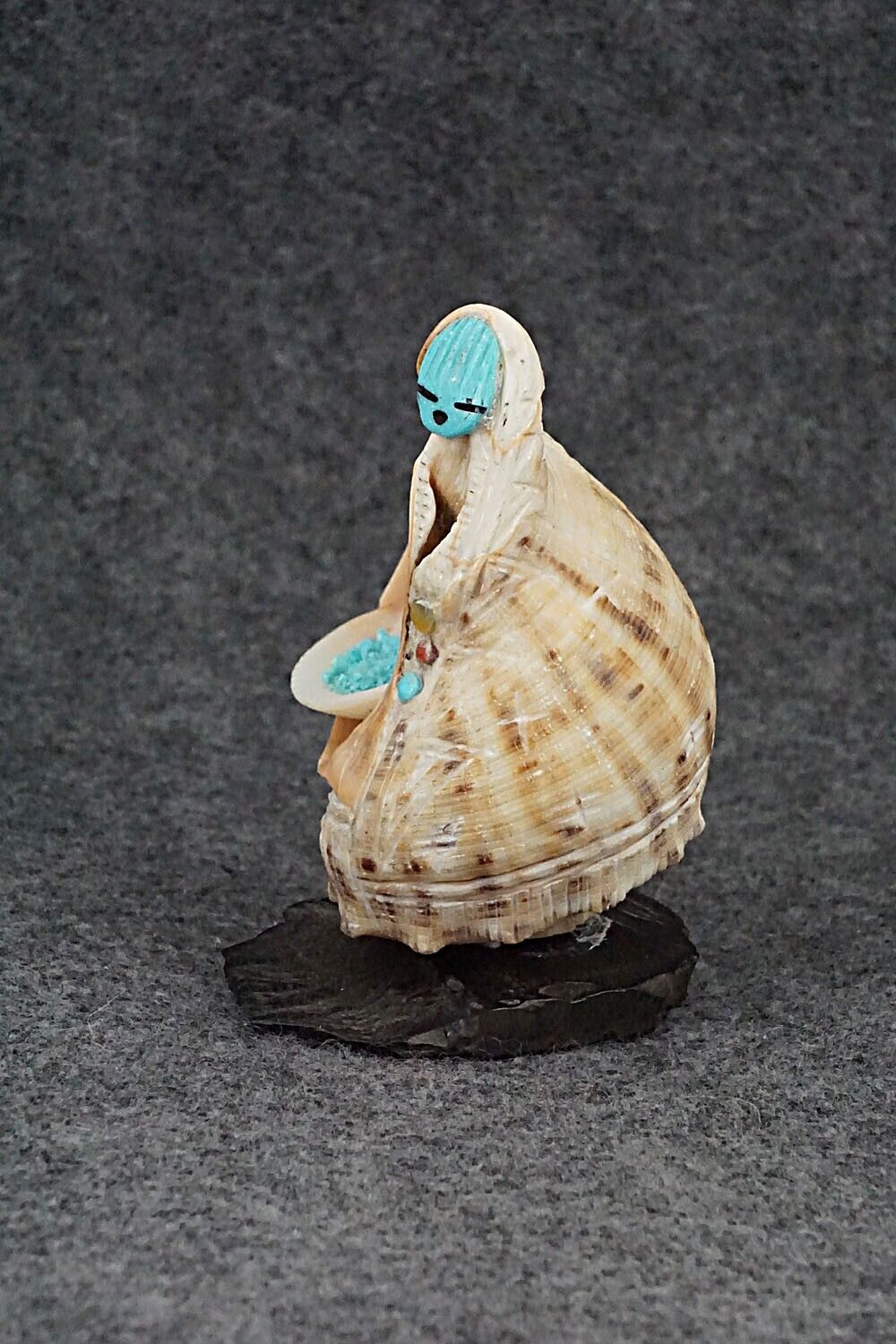 Corn Maiden Zuni Fetish Carving - Stuart Quandelacy