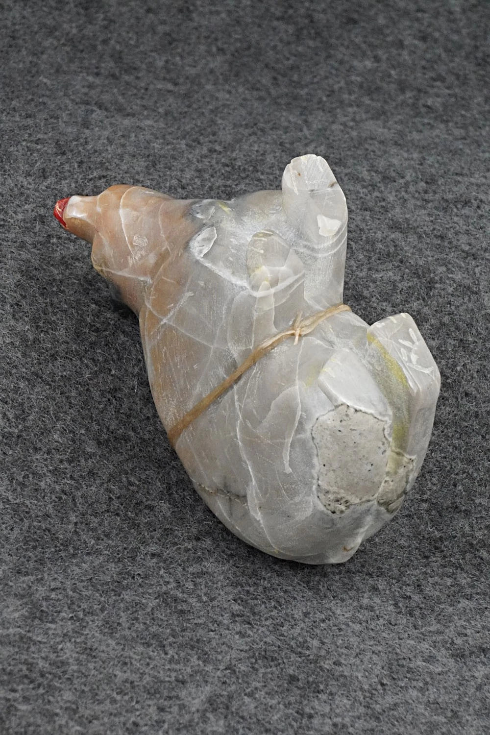 Bear Zuni Fetish Carving - Freddie Leekya