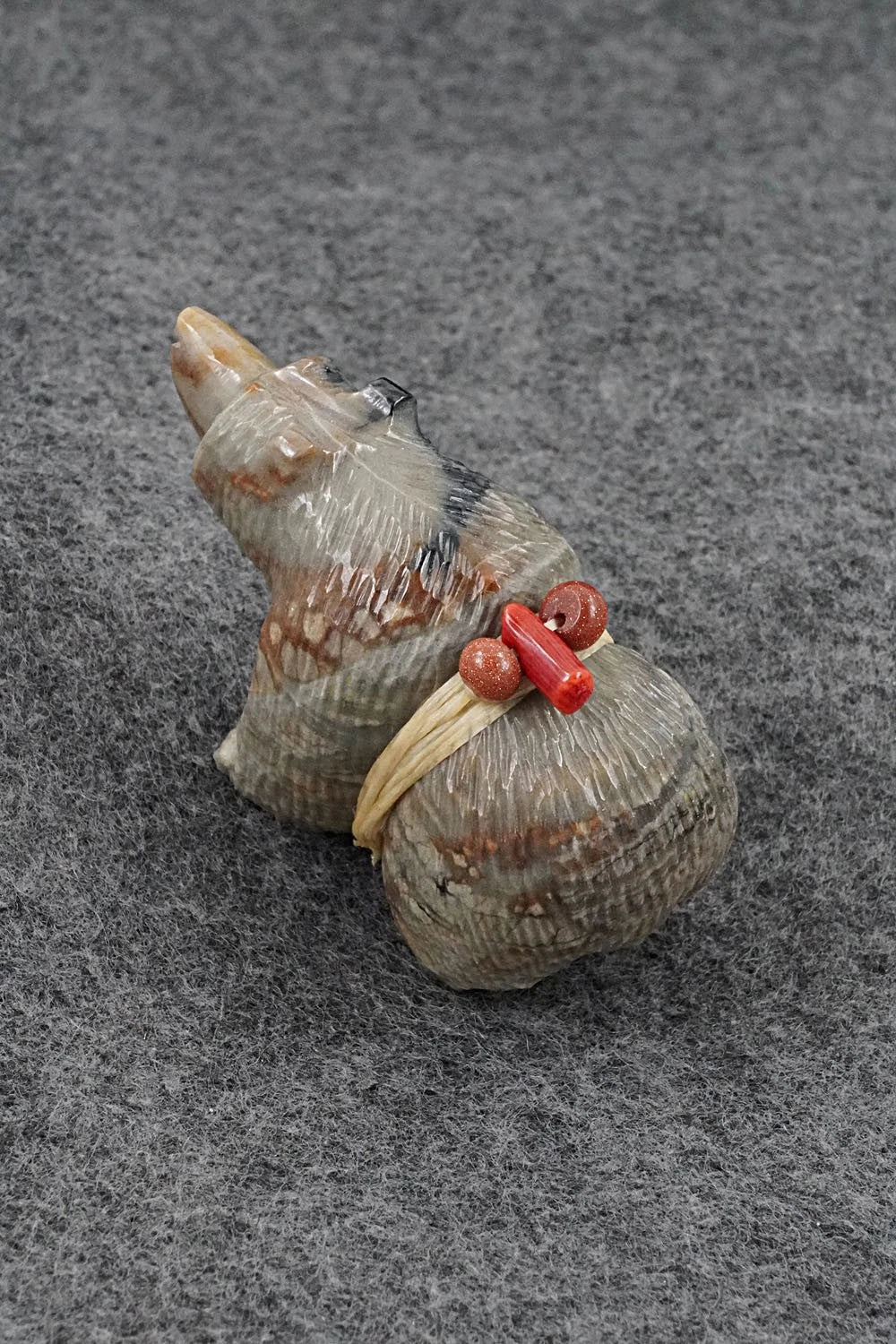 Bear Zuni Fetish Carving - Farlan & Paulette Quam