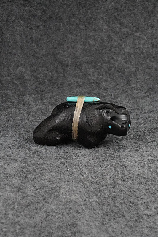Bear Zuni Fetish Carving - Herb Halate