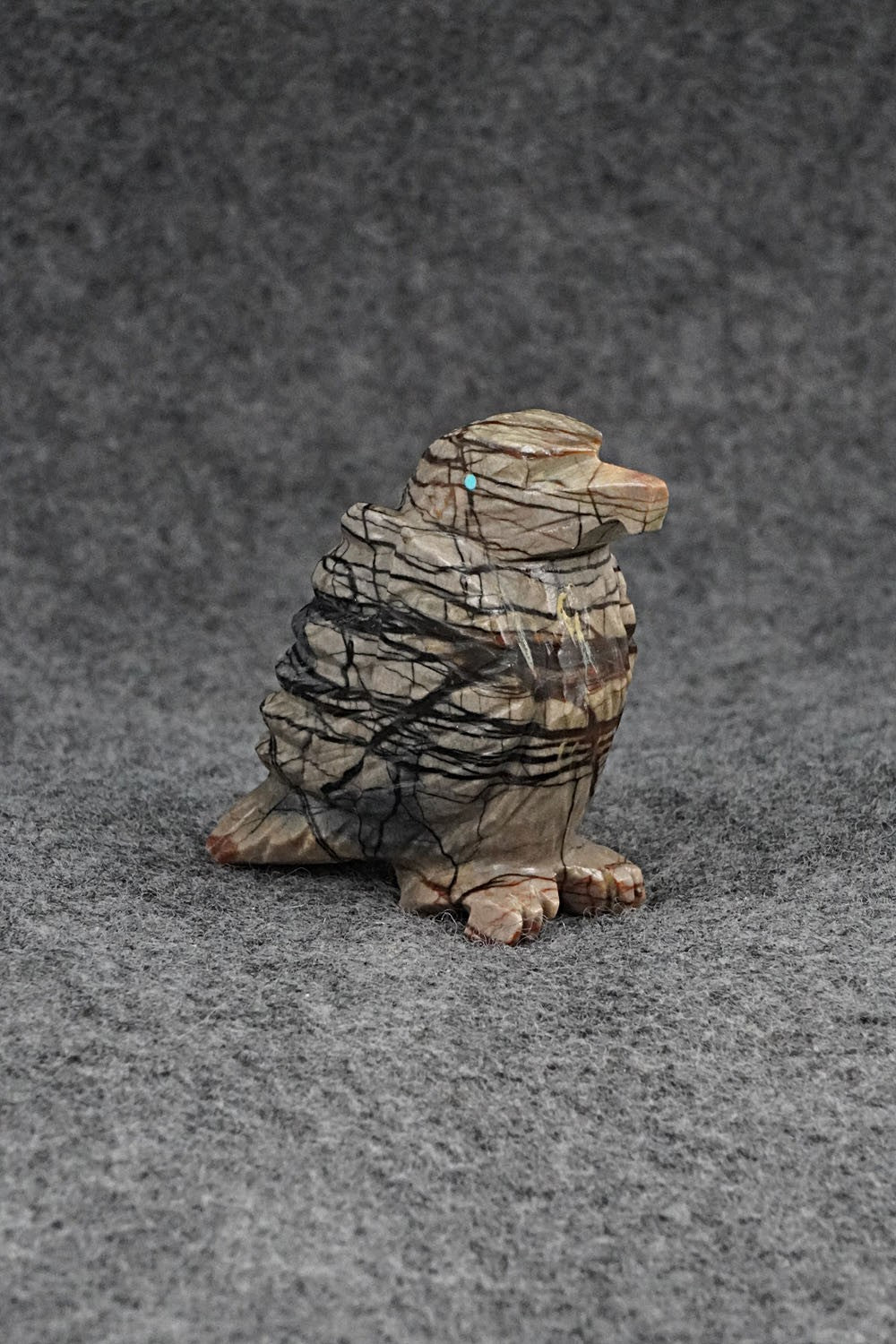 Eagle Zuni Fetish Carving - Tony Mackel