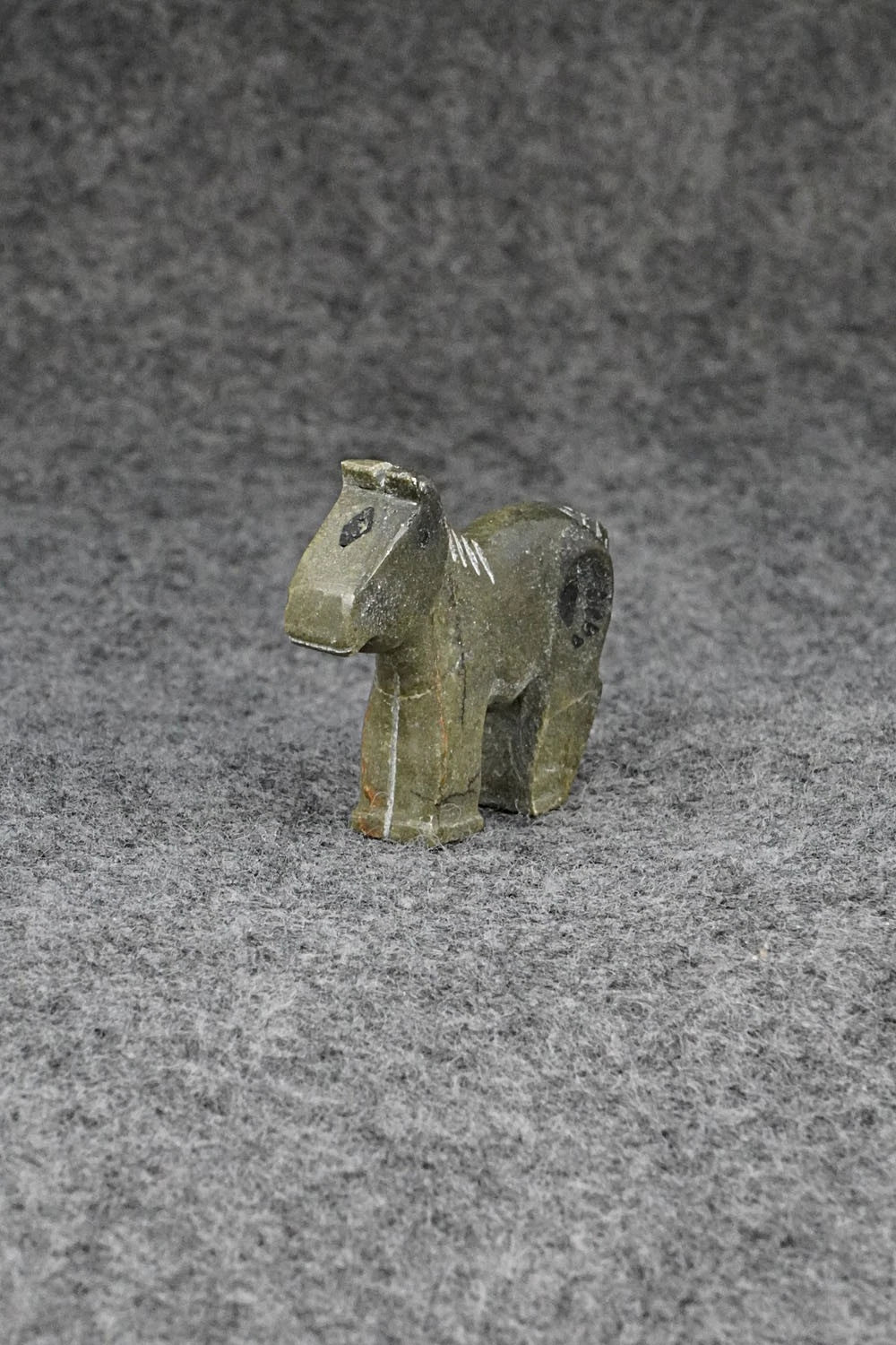Horse Zuni Fetish Carving - Carol Martin