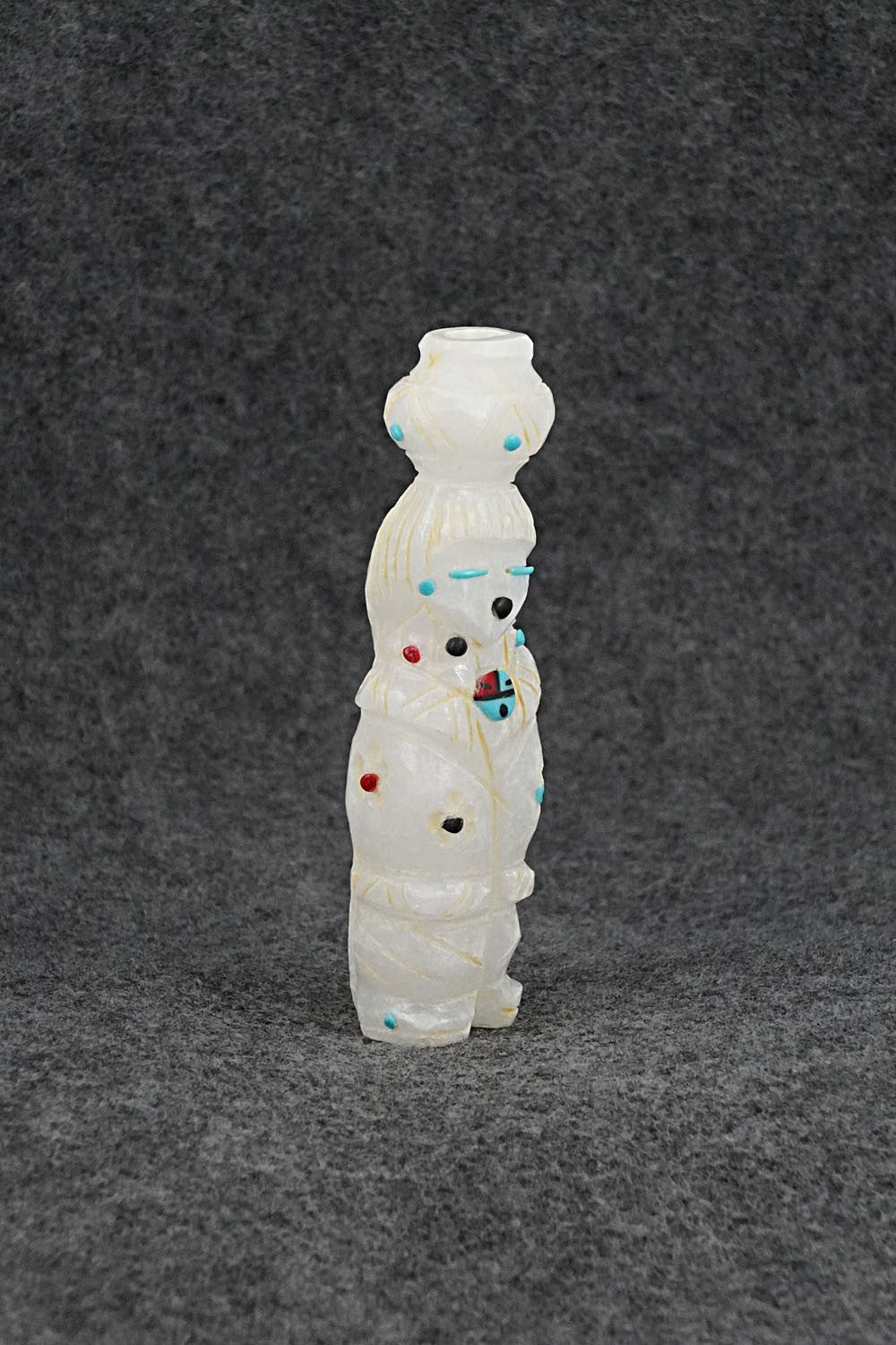 Ola Maiden Zuni Fetish Carving - Dannette Laate