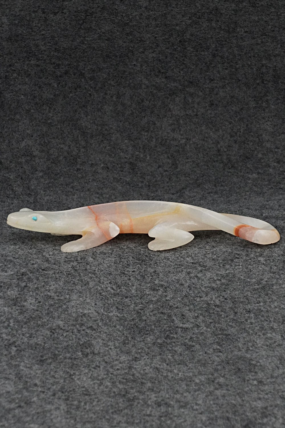 Lizard Zuni Fetish Carving - Lance Cheama
