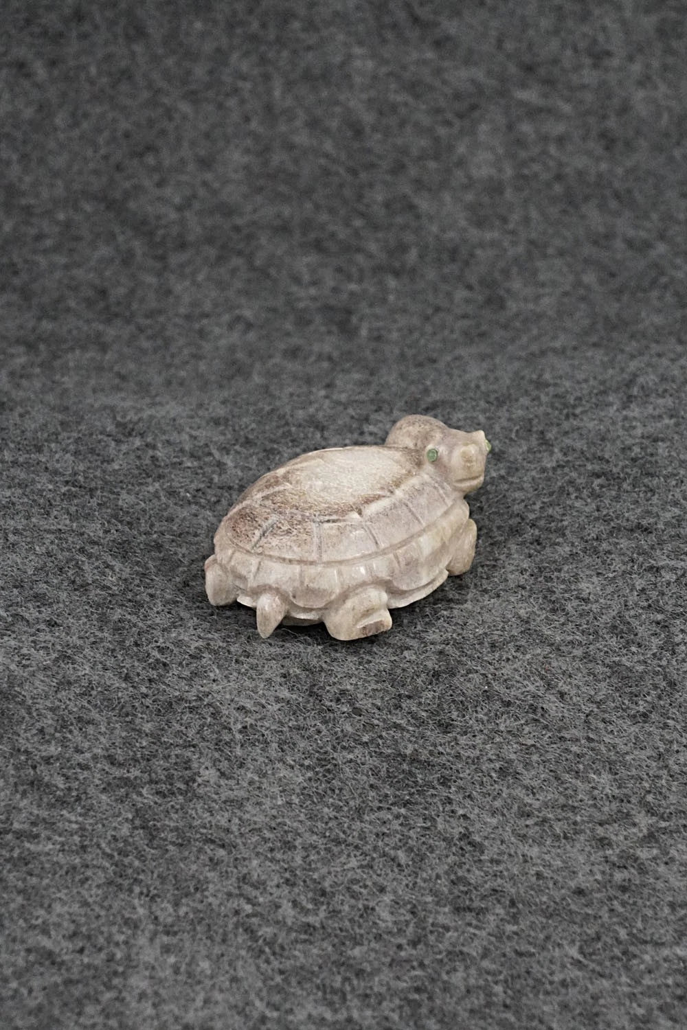 Turtle Zuni Fetish Carving - Terrance Panteah