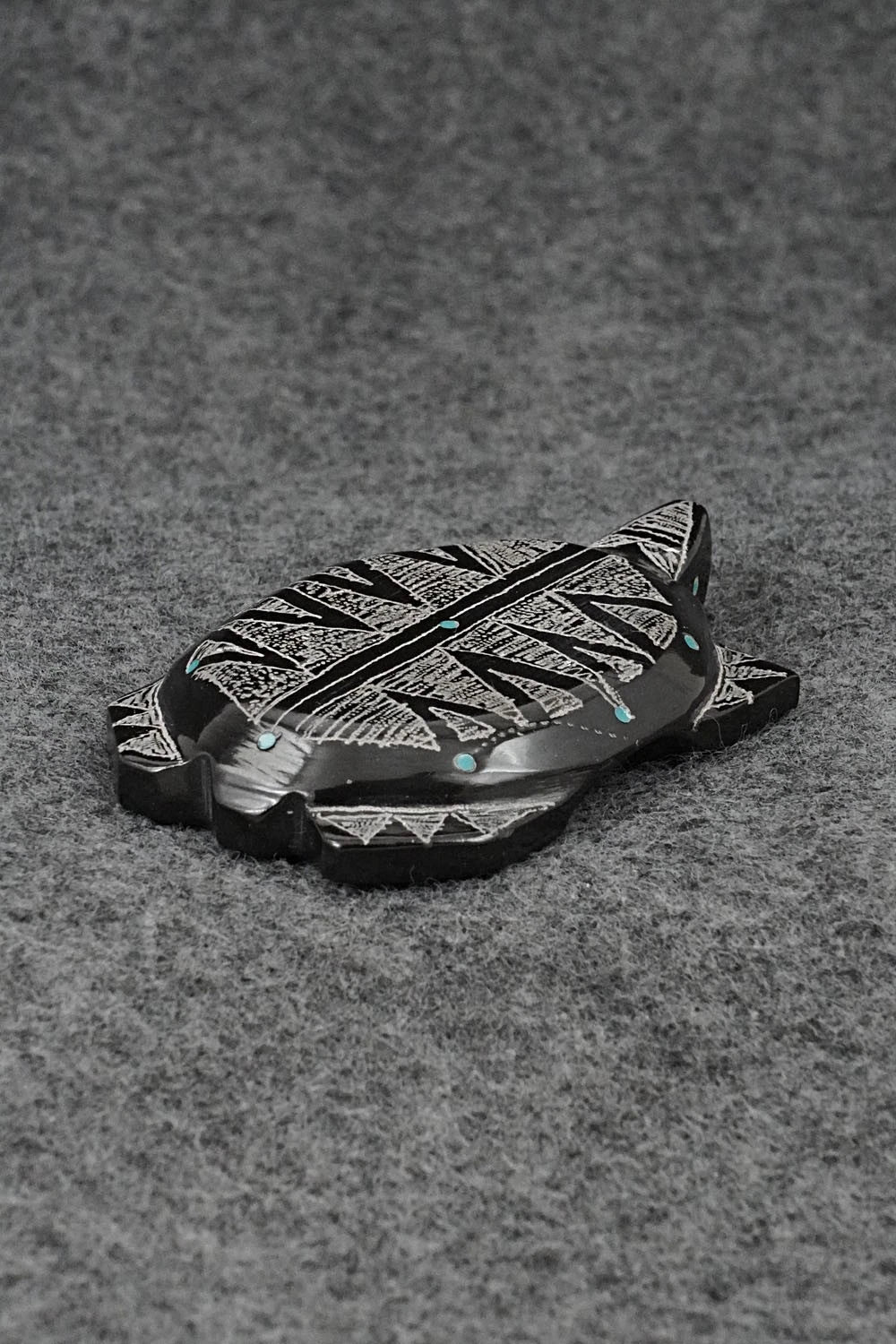 Turtle Zuni Fetish Carving - Patrick Wallace