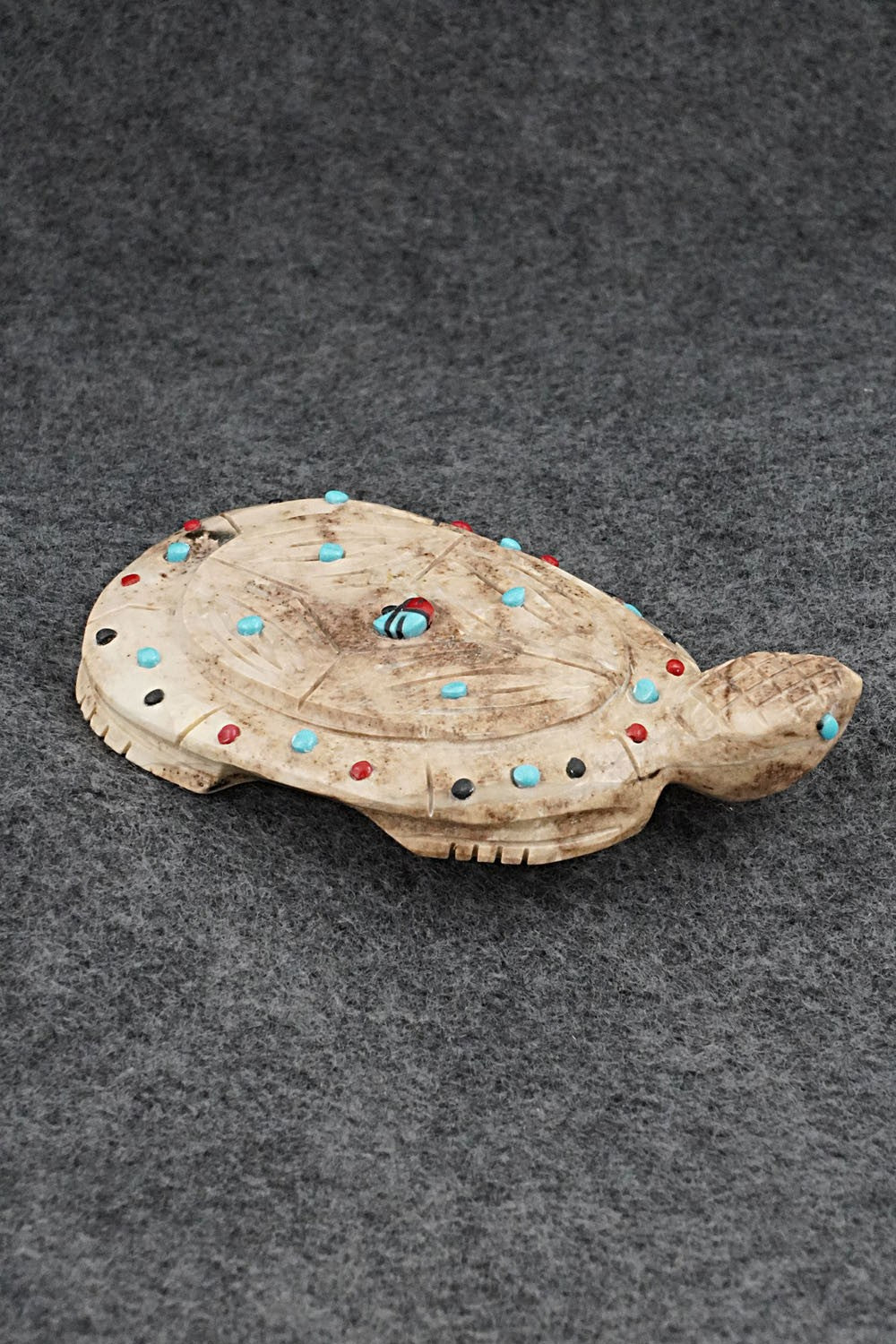 Turtle Zuni Fetish Carving - Danette Laate