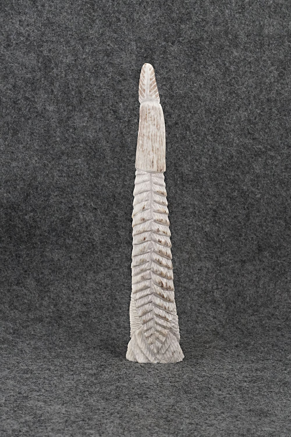 Corn Maiden Zuni Fetish Carving - Garrick Weeka