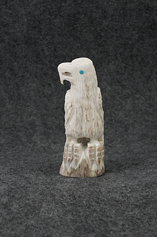 Eagle Zuni Fetish Carving - Gerrick Weeka