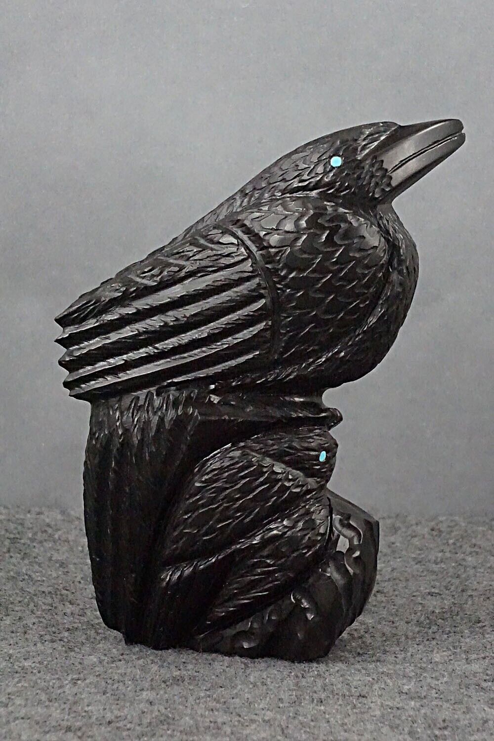 Crows Zuni Fetish Carving - Tony Mackel