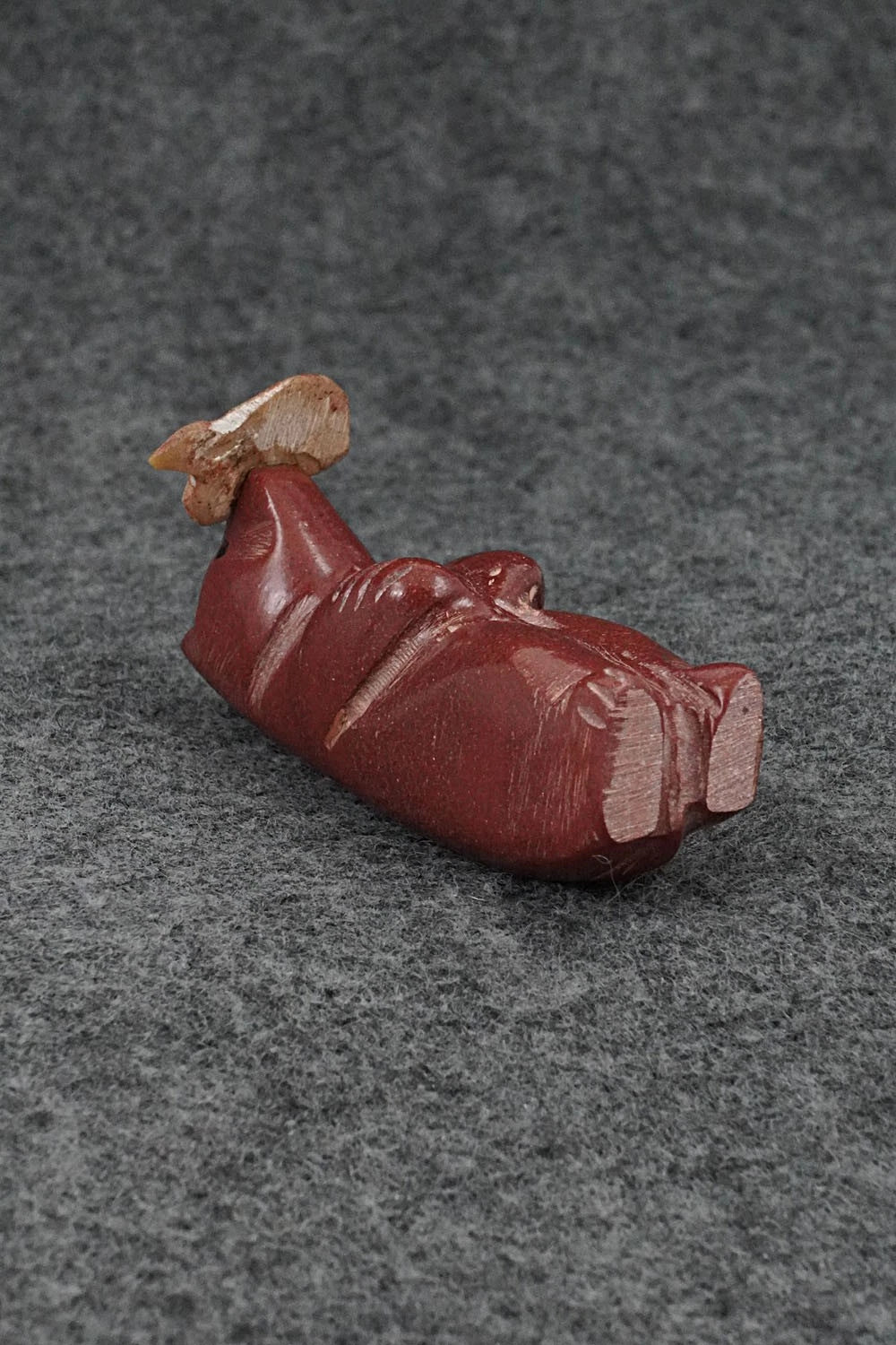 Bear Zuni Fetish Carving - Justin Red Elk