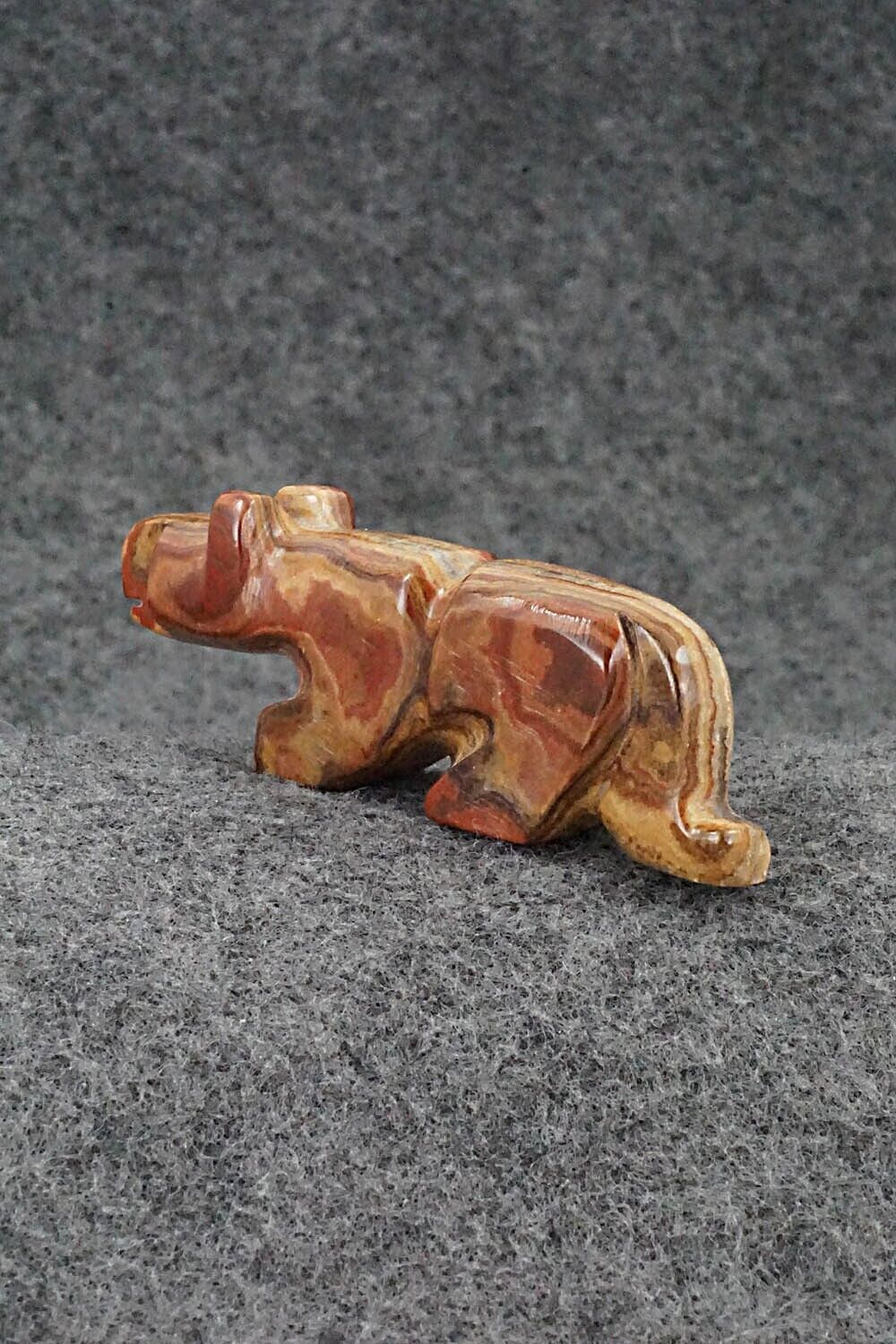 Mountain Lion Zuni Fetish Carving - Reynold Lunasee