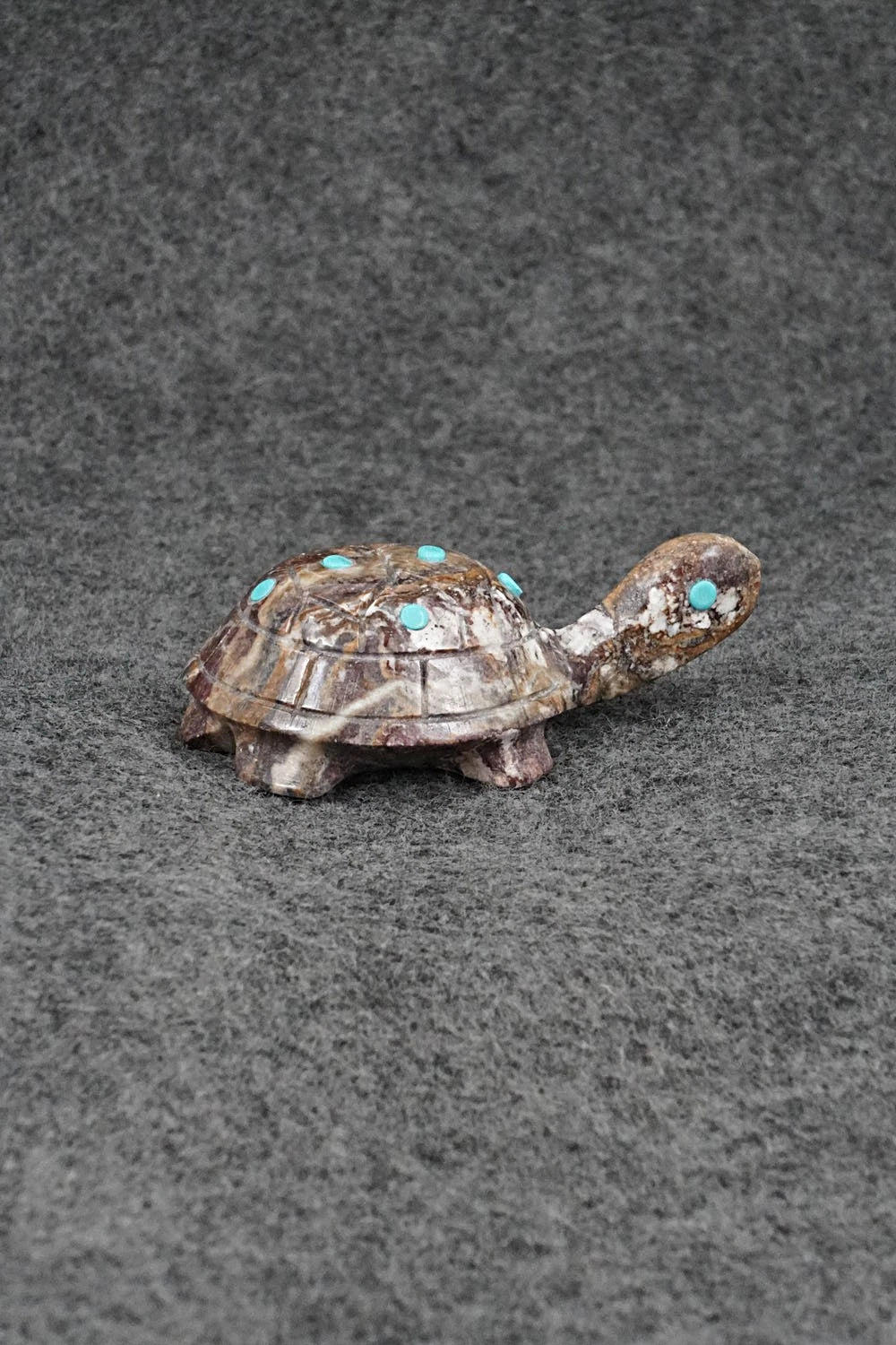 Turtle Zuni Fetish Carving - Ronnie Lunasee