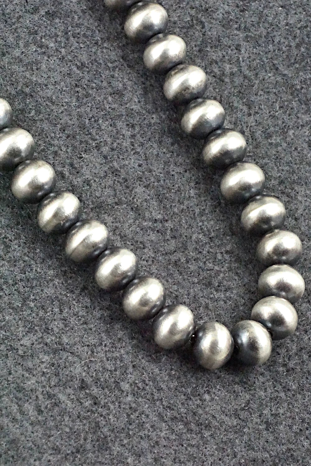 Sterling Silver Navajo Pearl Necklace 14" - Bryannen Halwood