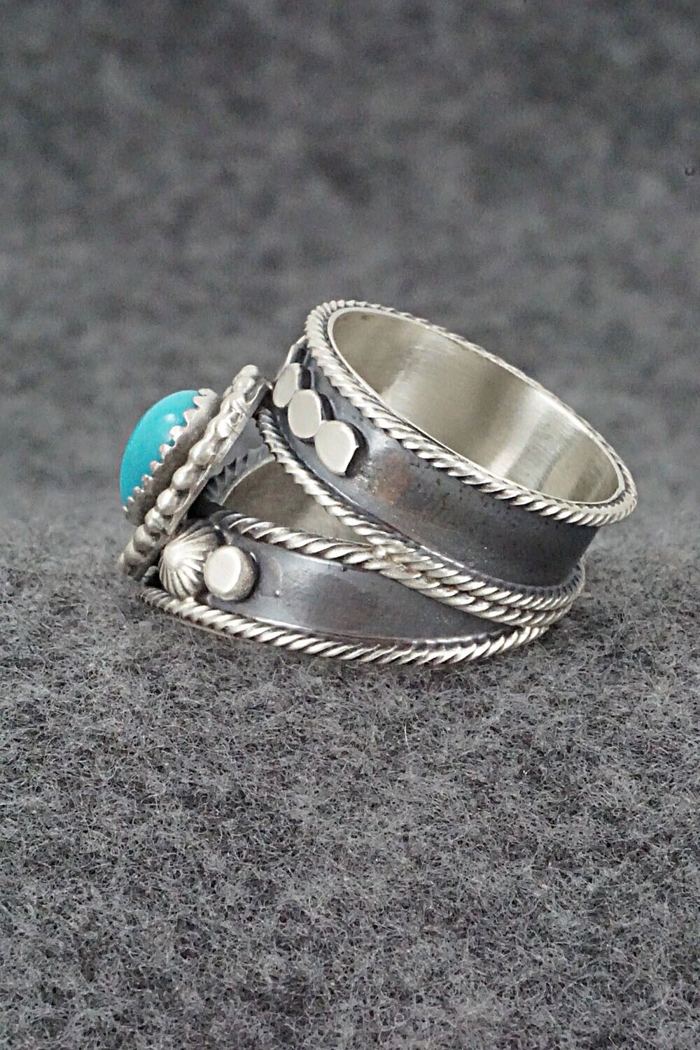Turquoise & Sterling Silver Ring - Tom Lewis - Size 10