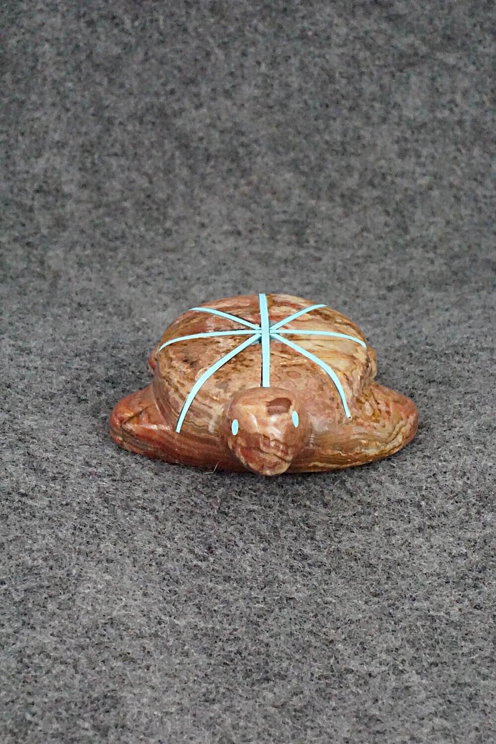 Turtle Zuni Fetish Carving - Leonard Laiwakete