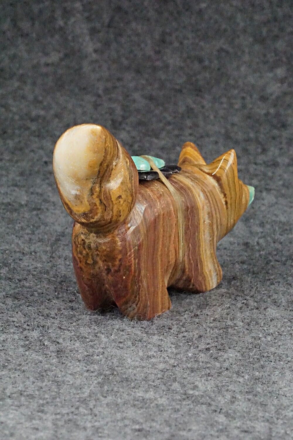 Wolf Zuni Fetish Carving - Enrike Leekya
