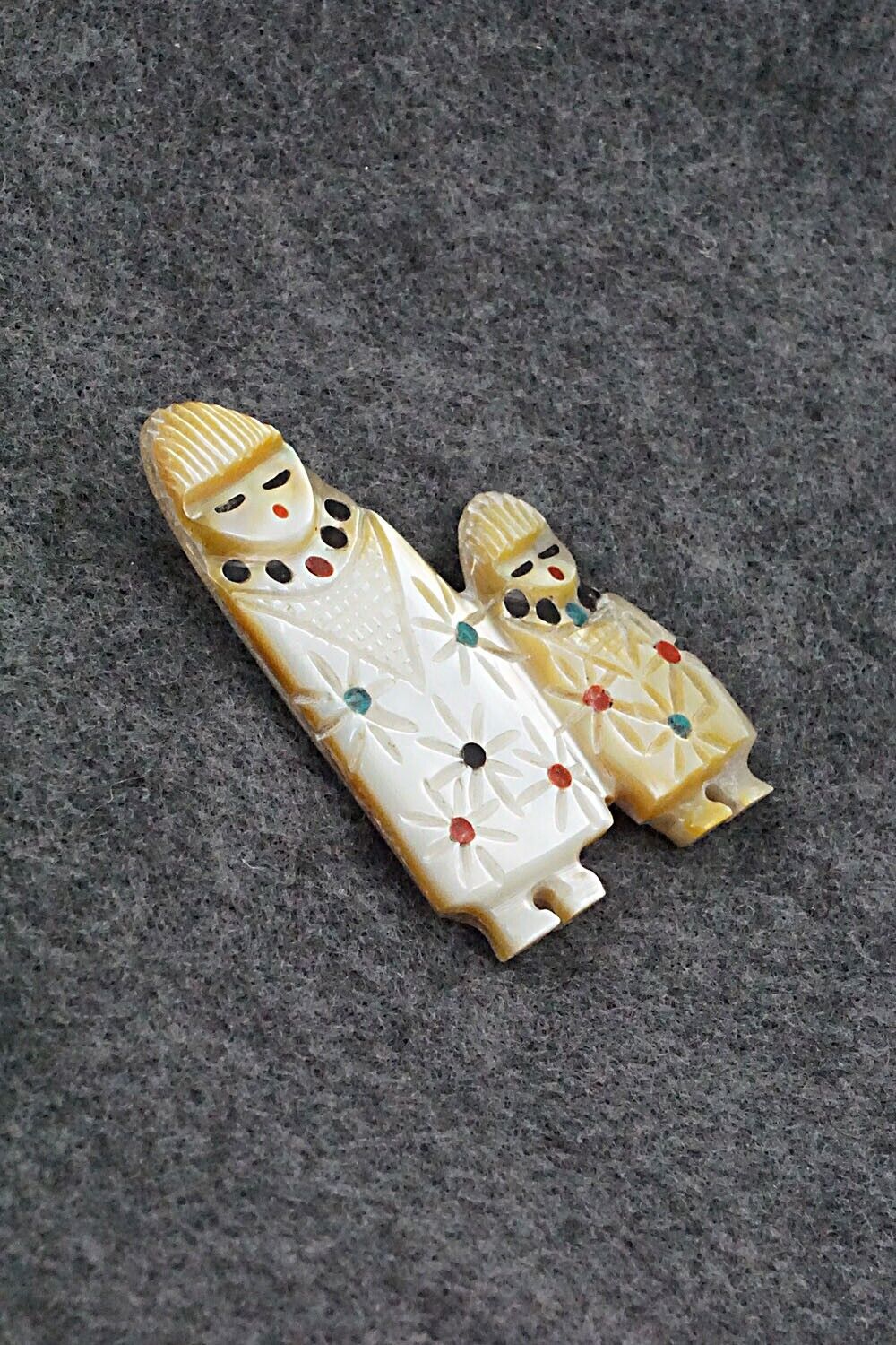 Corn Maiden Zuni Fetish Carving - Cheryl Beyuka
