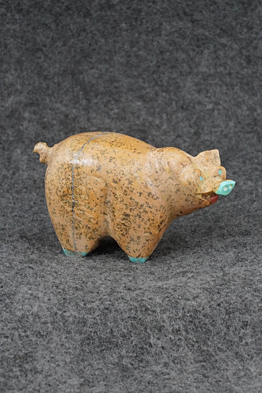 Pig Zuni Fetish Carving - Freddie Leekya