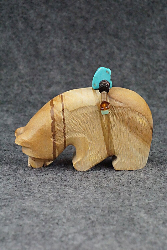 Bear Zuni Fetish Carving - Douglas Martza