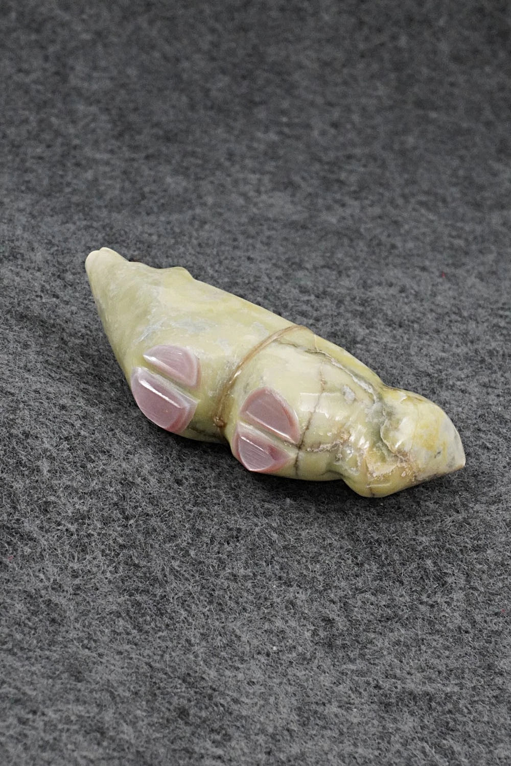 Wolf Zuni Fetish Carving - Delvin Leekya