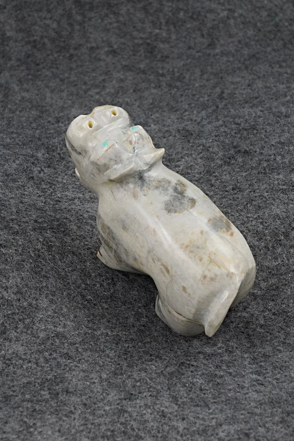 Hippo Zuni Fetish Carving - Enrike Leekya