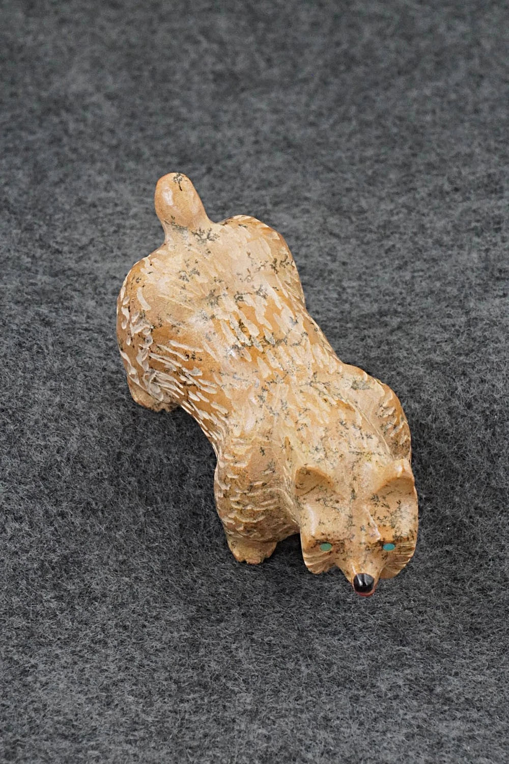 Bobcat Zuni Fetish Carving - Freddie Leekya