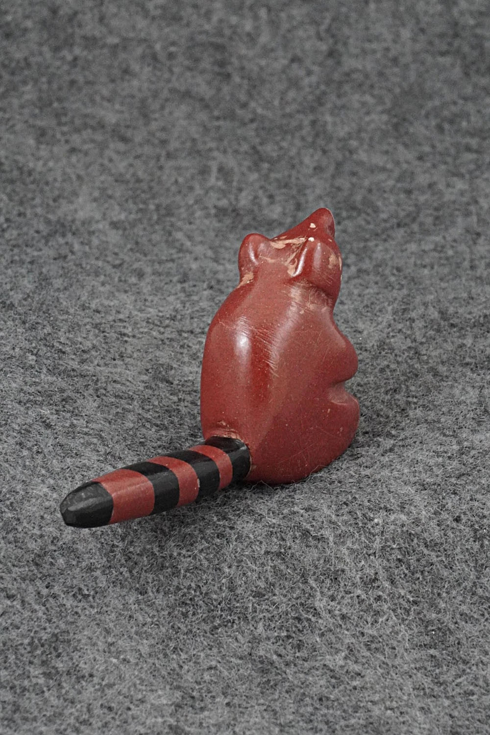 Raccoon Zuni Fetish Carving - Justin Red Elk