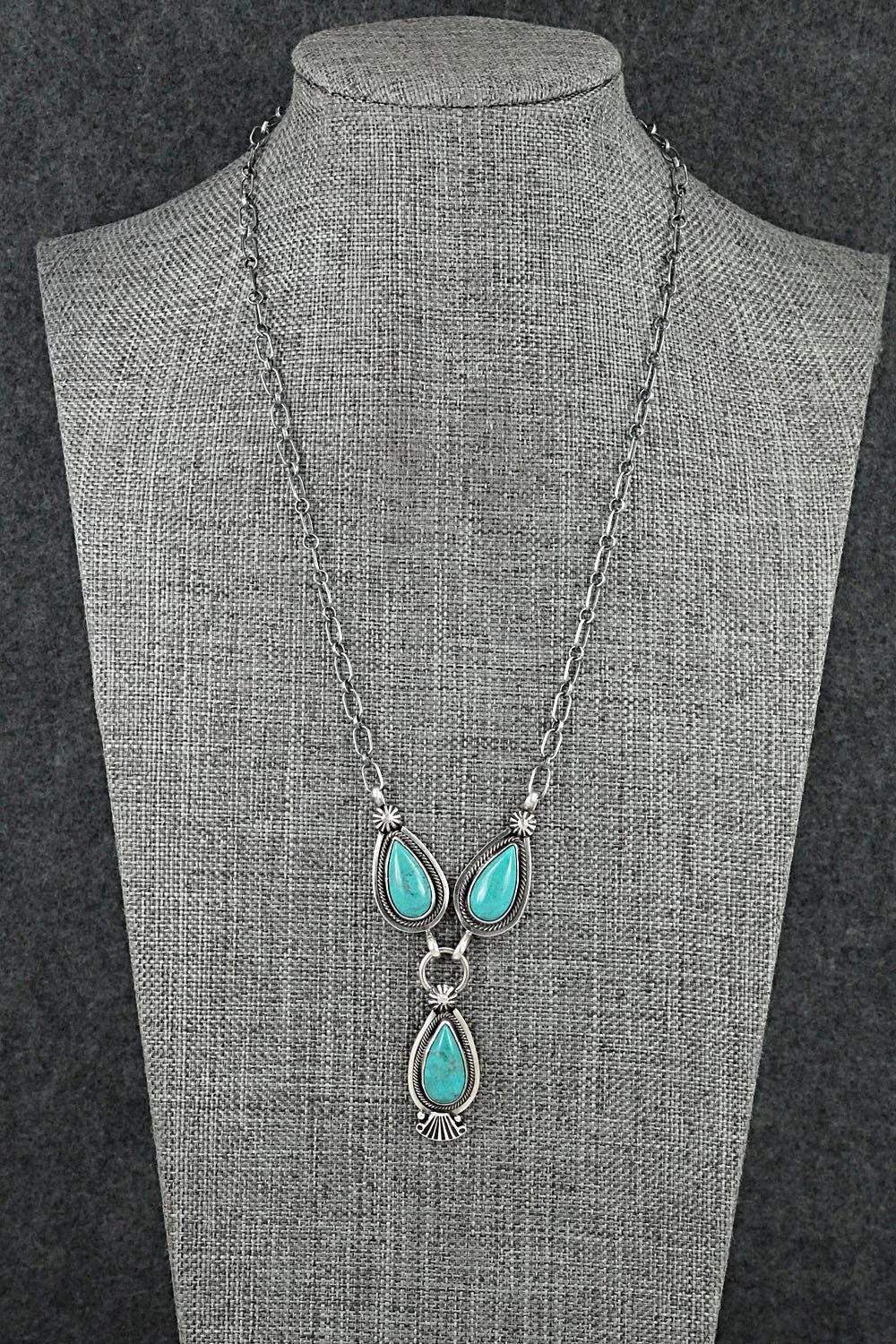 Turquoise & Sterling Silver Necklace - Verley Betone