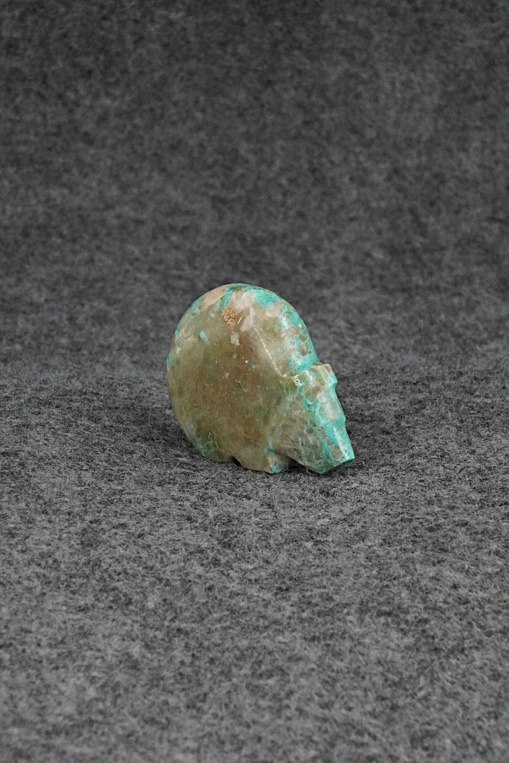 Bear Zuni Fetish Carving - Abby Quam Panteah