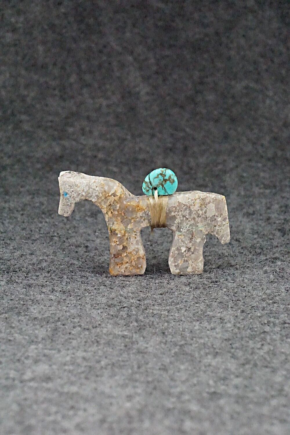 Horse Zuni Fetish Carving - Fernando Laiwakete