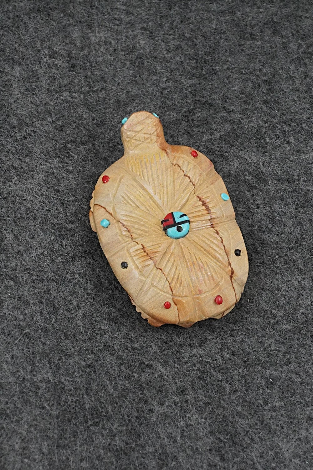 Turtle Zuni Fetish Carving - Danette Laate