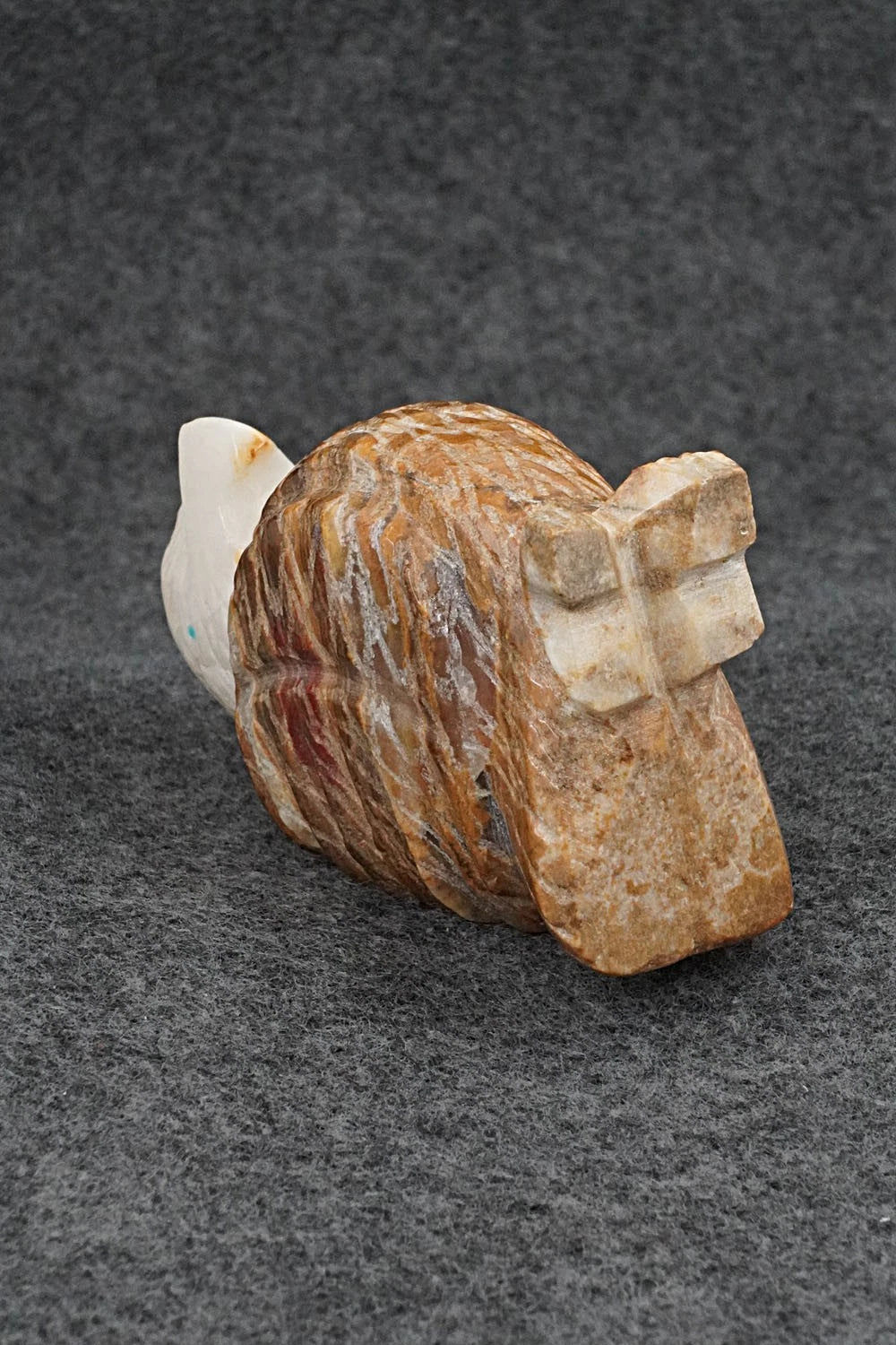 Eagle Zuni Fetish Carving - Tony Mackel