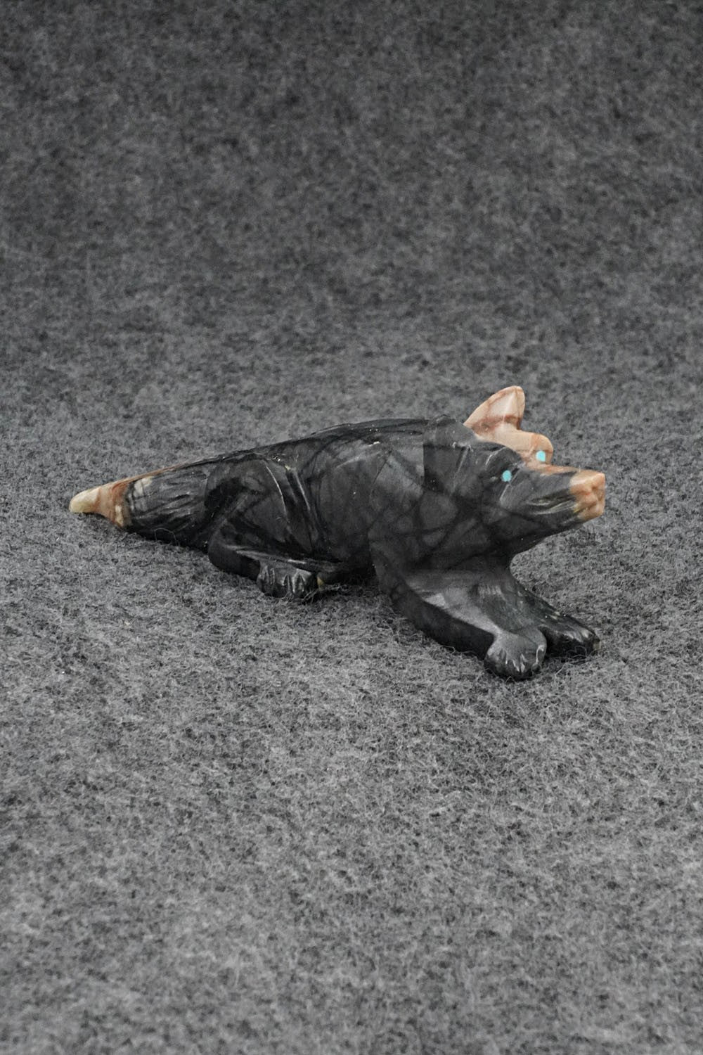 Wolf Zuni Fetish Carving - Tony Mackel