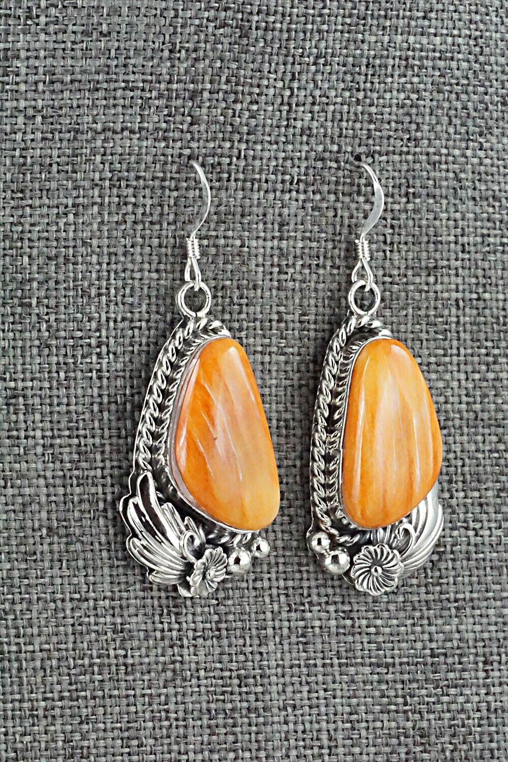Spiny Oyster & Sterling Silver Earrings - Fannie Platero