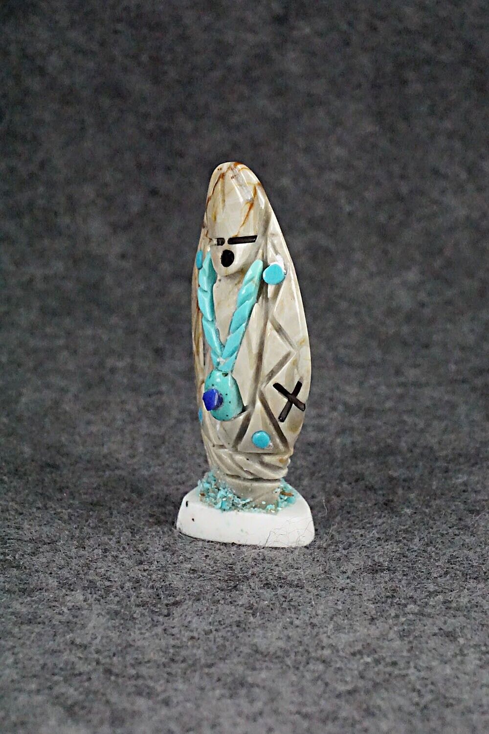 Corn Maiden Zuni Fetish Carving - Vickie Quandelacy