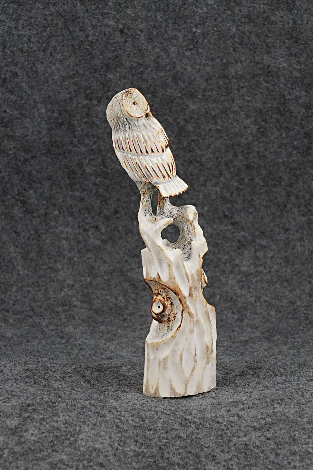 Owl Zuni Fetish Carving - Ruben Najera
