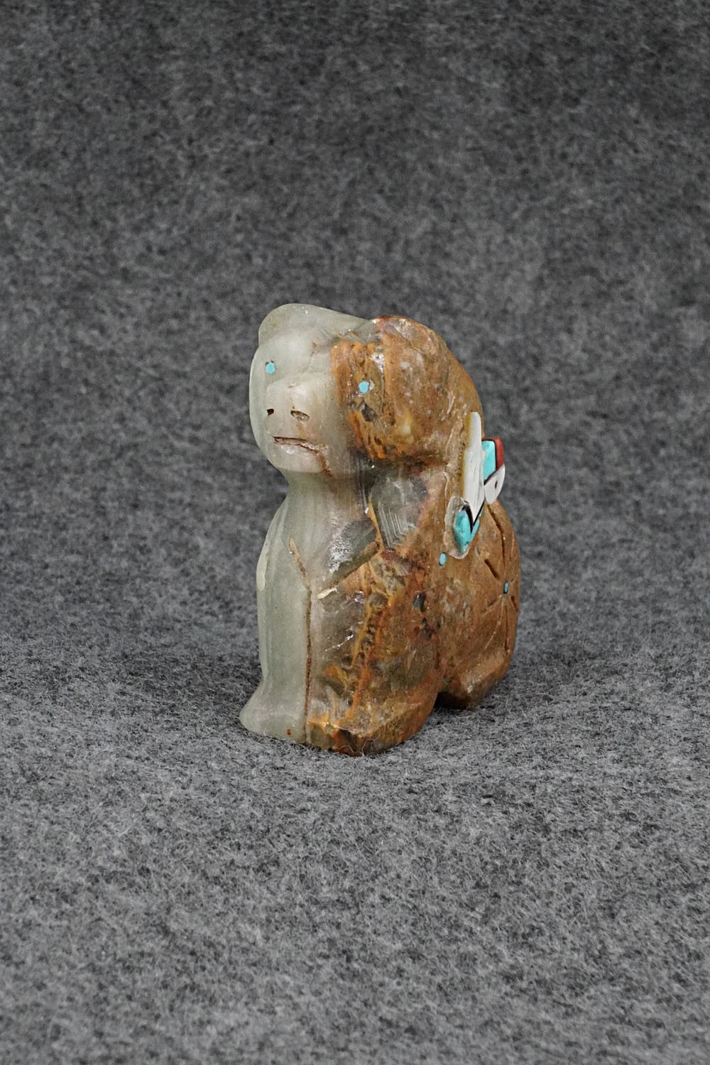 Bear Zuni Fetish Carving - Robert Celicion