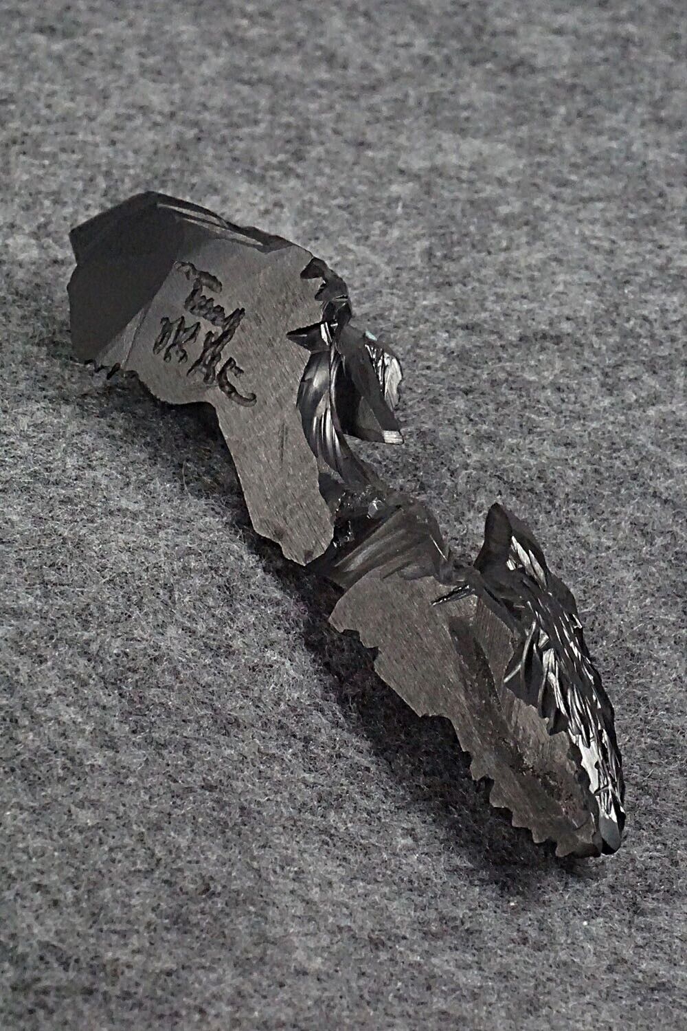 Crow Zuni Fetish Carving - Tony Mackel