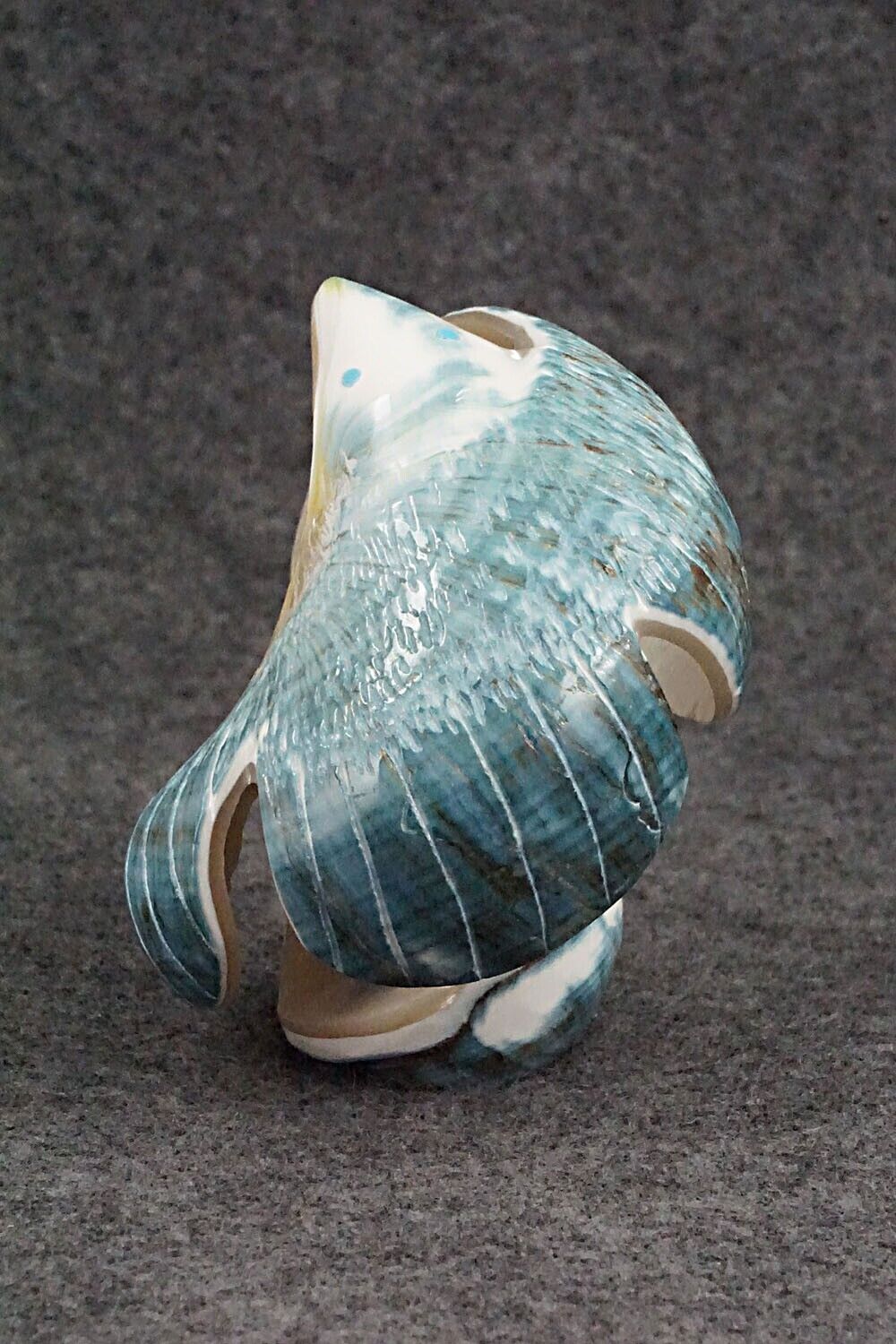 Eagle Zuni Fetish Carving - Delvin Leekya