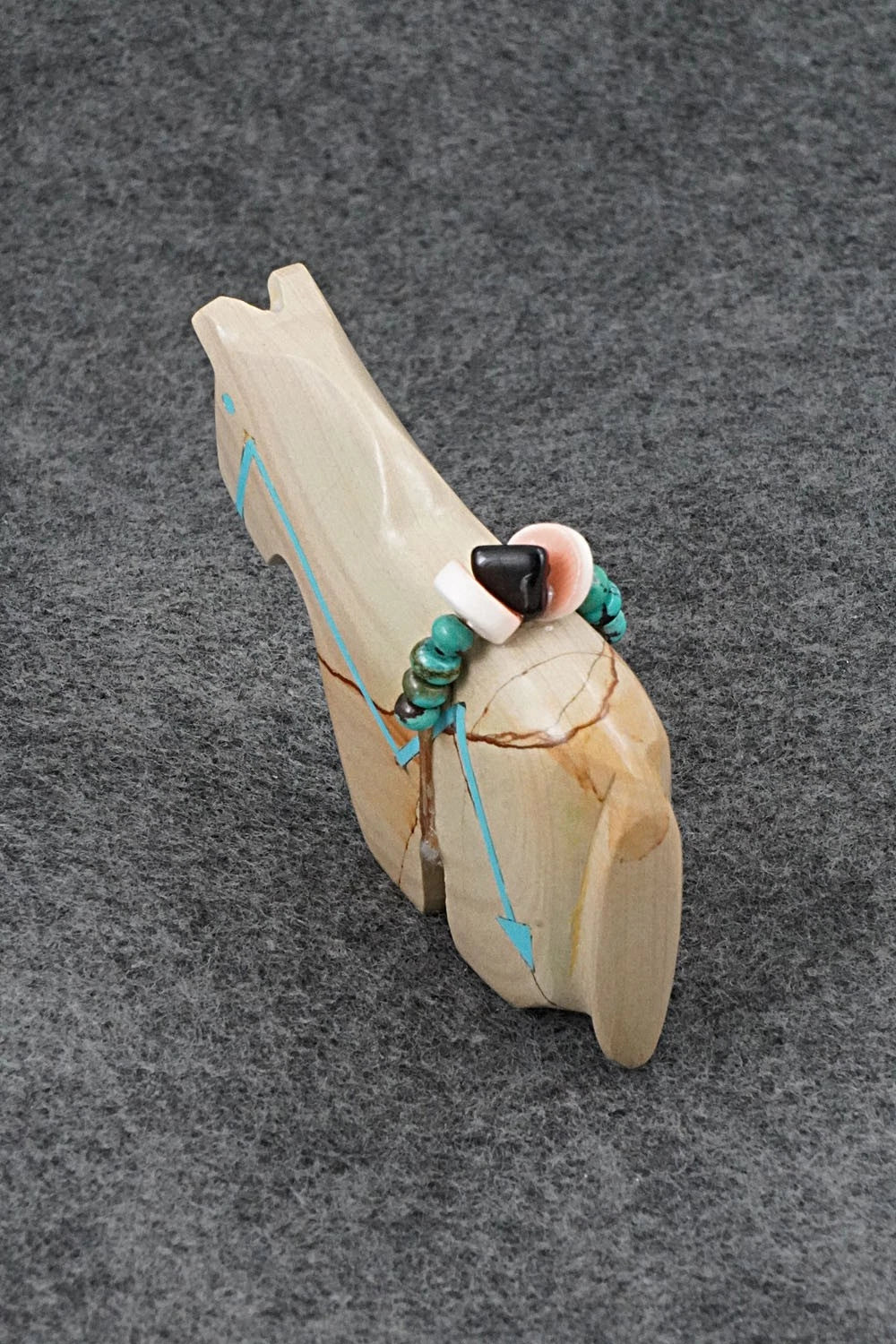 Horse Zuni Fetish Carving - Bernard Laiwekete