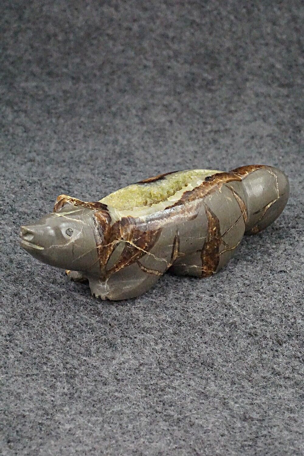 Wolf Fetish Carving - Roy Davis