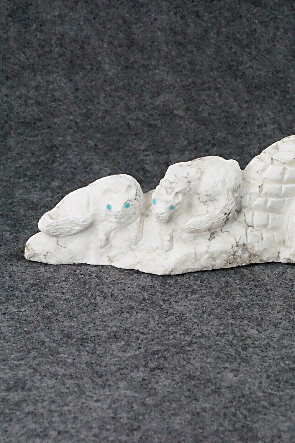 Wolves Zuni Fetish Carving - Chris Peina