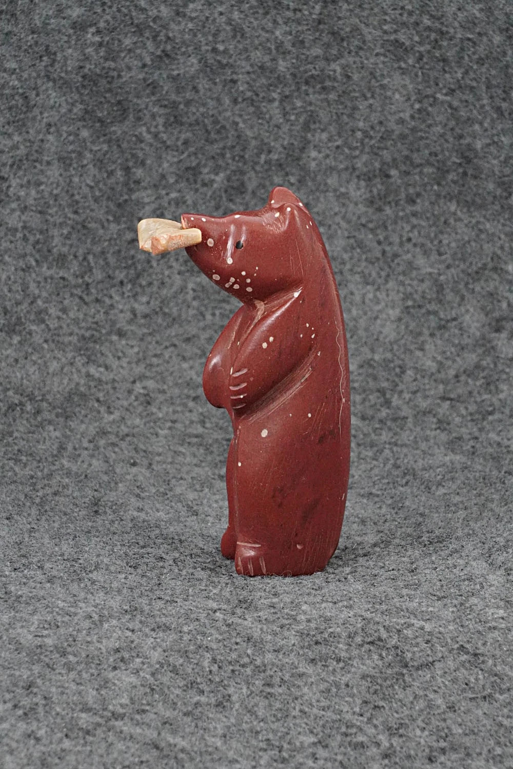 Bear Zuni Fetish Carving - Justin Red Elk