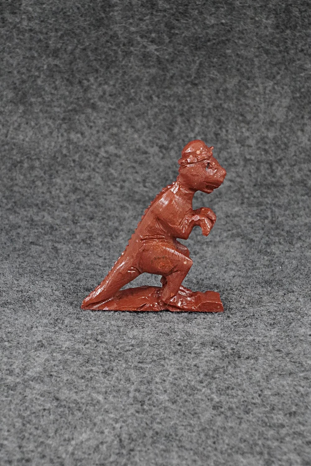 Dinosaur Zuni Fetish Carving - Erick Martinez